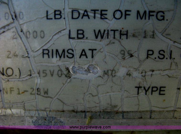 image for item H6278 1990 Fruehauf F889-NF1-28W pup dry van trailer