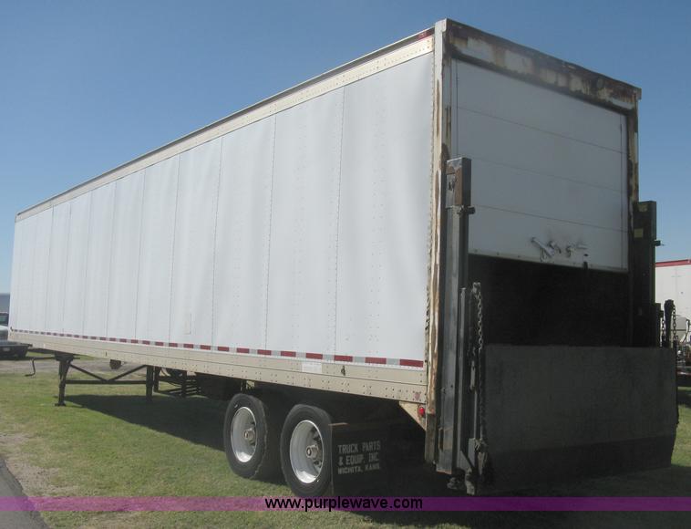 image for item H6280 1995 Lufkin TFV-IPST dry van trailer