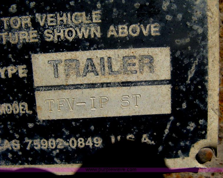 image for item H6280 1995 Lufkin TFV-IPST dry van trailer