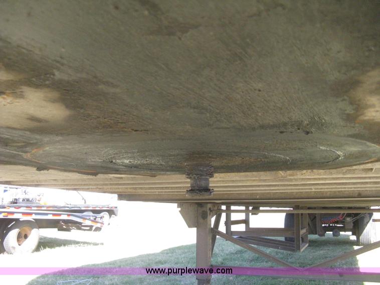 image for item H6280 1995 Lufkin TFV-IPST dry van trailer