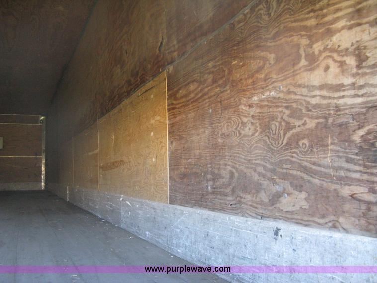 image for item H6280 1995 Lufkin TFV-IPST dry van trailer