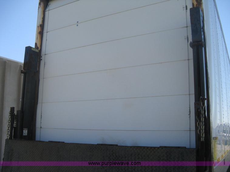 image for item H6280 1995 Lufkin TFV-IPST dry van trailer