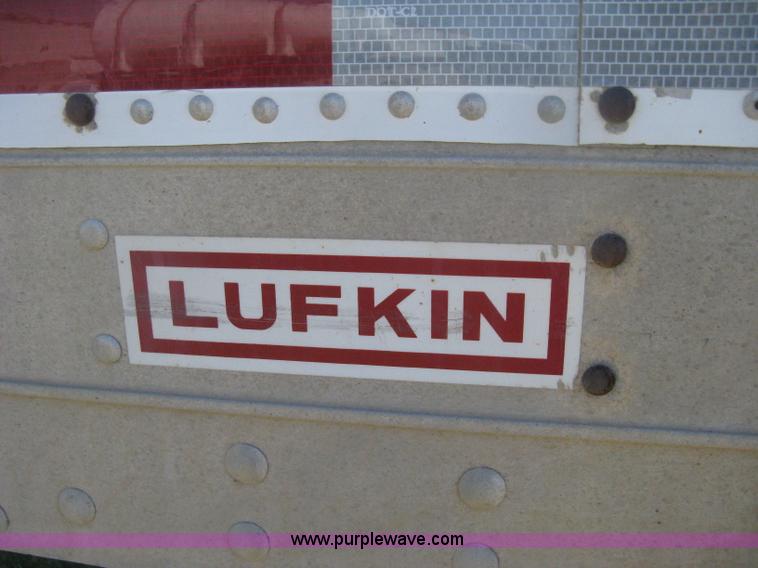 image for item H6280 1995 Lufkin TFV-IPST dry van trailer