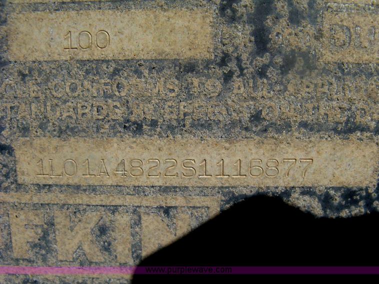 image for item H6280 1995 Lufkin TFV-IPST dry van trailer