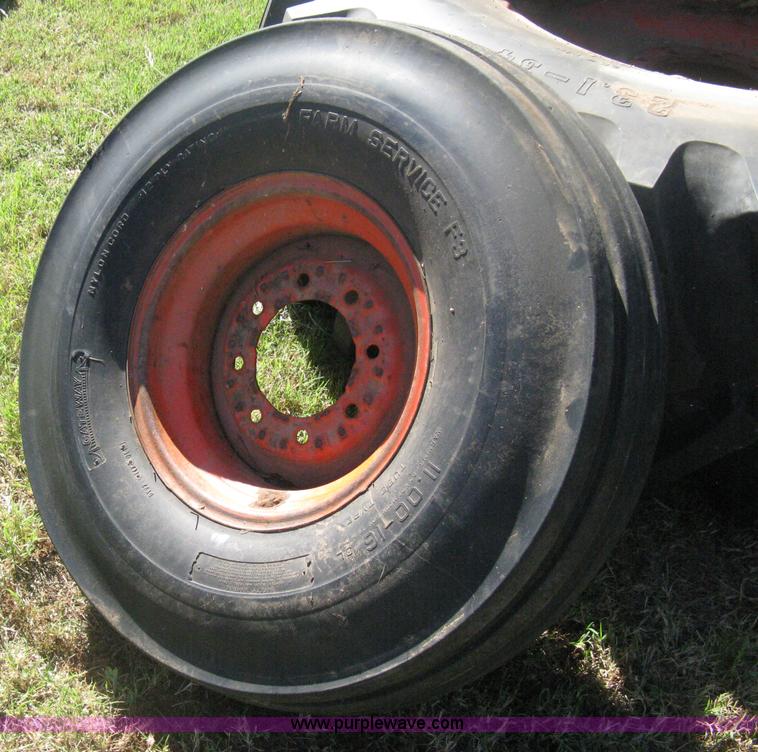 image for item H6317 (4) Gleaner L2 combine tires and wheels