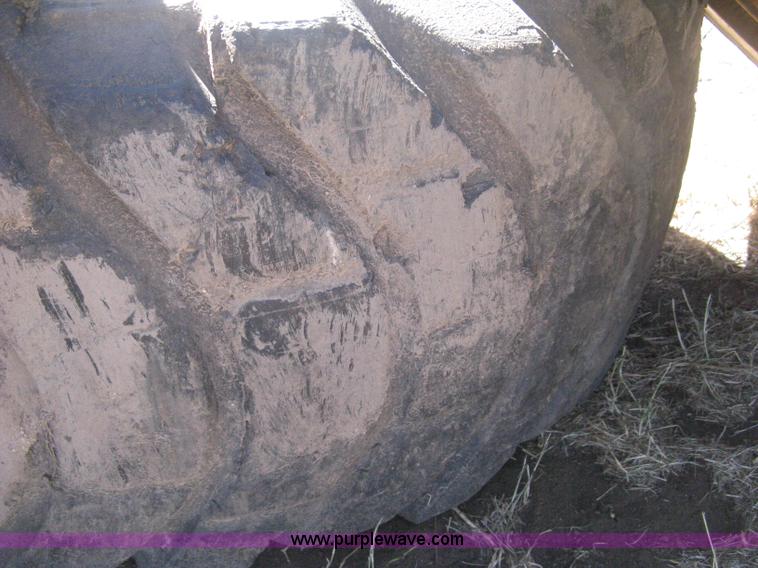 image for item H6322 (4) Caterpillar 980 loader tires and wheels