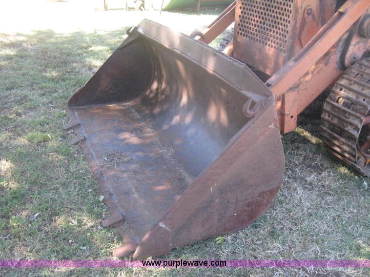 image for item H6325 Allis Chalmers HD5 track loader