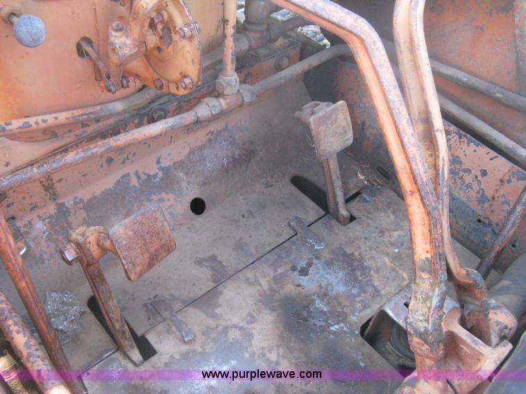 image for item H6325 Allis Chalmers HD5 track loader