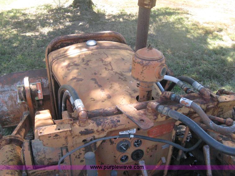 image for item H6325 Allis Chalmers HD5 track loader