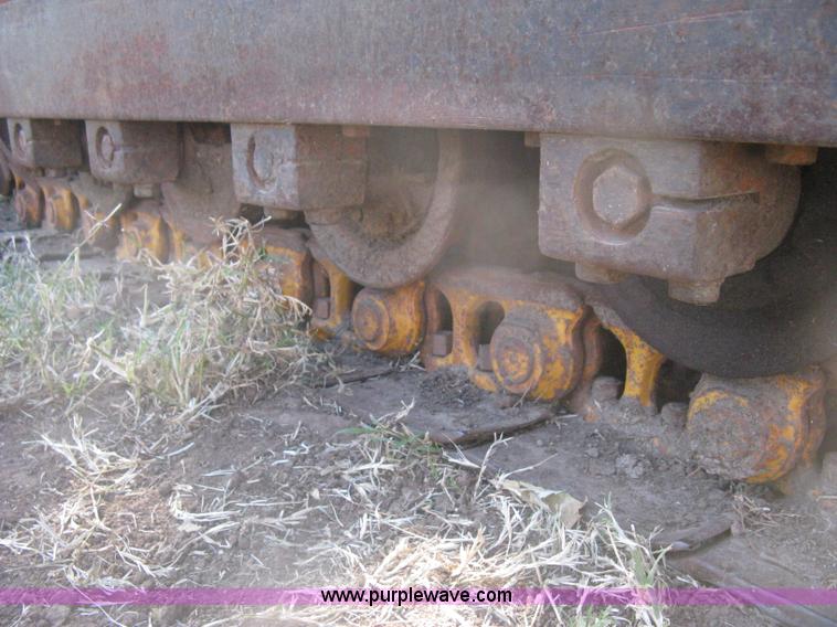 image for item H6325 Allis Chalmers HD5 track loader