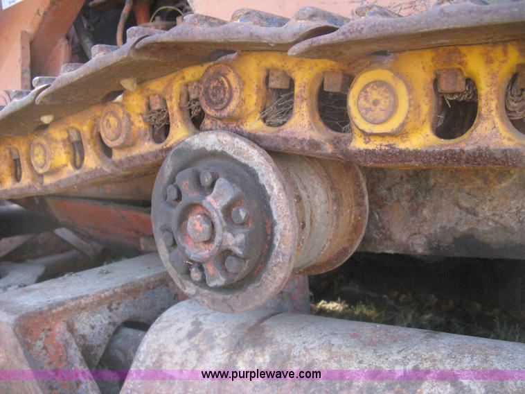 image for item H6325 Allis Chalmers HD5 track loader