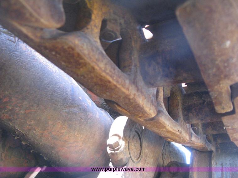 image for item H6325 Allis Chalmers HD5 track loader