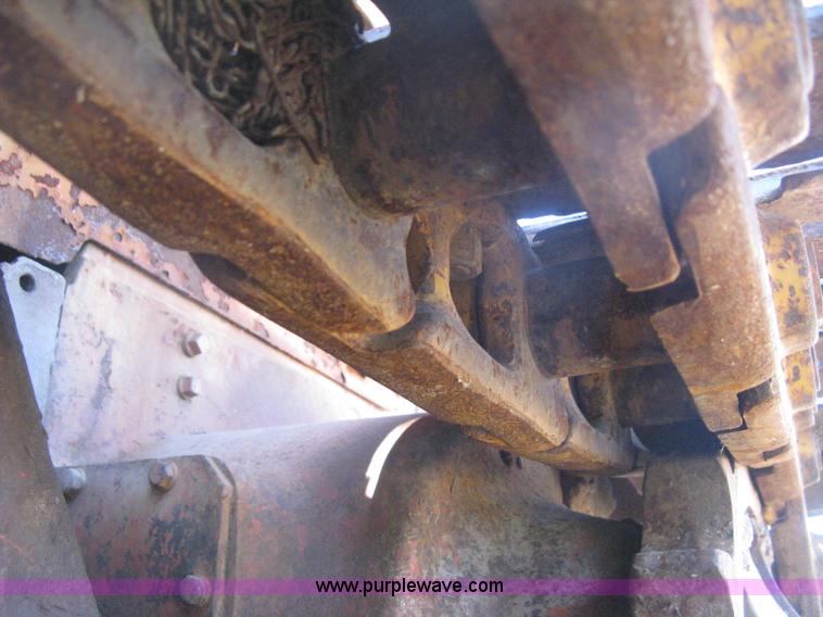 image for item H6325 Allis Chalmers HD5 track loader