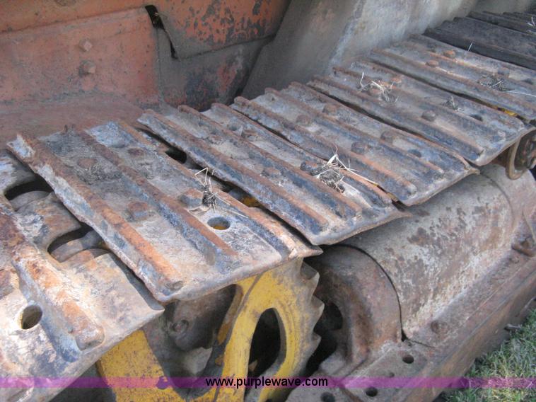 image for item H6325 Allis Chalmers HD5 track loader
