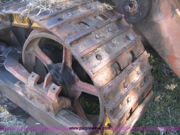 image for item H6325 Allis Chalmers HD5 track loader