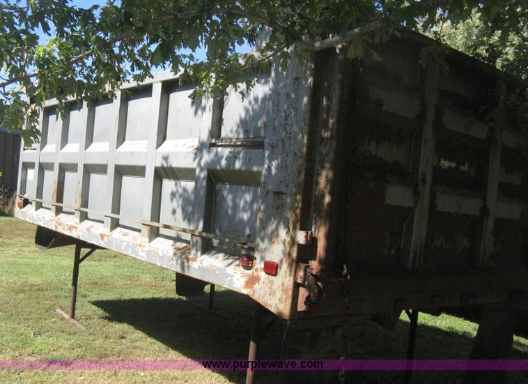 image for item H6329 Davis HPT16-16 dump bed