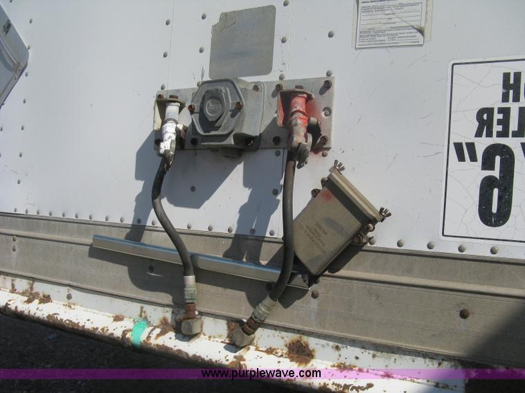 image for item H6344 1987 Pines 28' dry van trailer