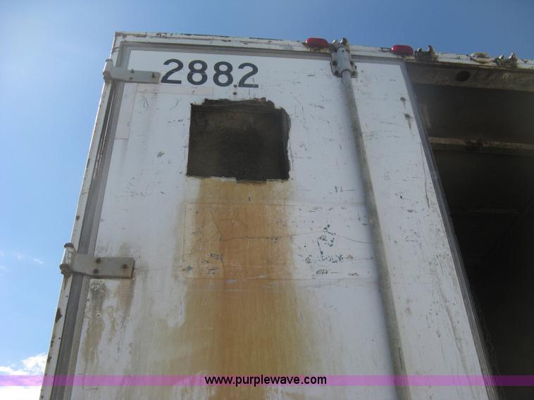 image for item H6344 1987 Pines 28' dry van trailer