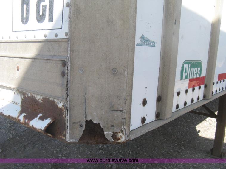 image for item H6344 1987 Pines 28' dry van trailer