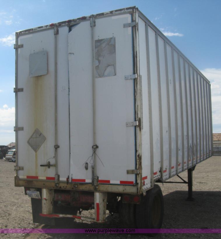 image for item H6345 1987 Pines 28' dry van trailer