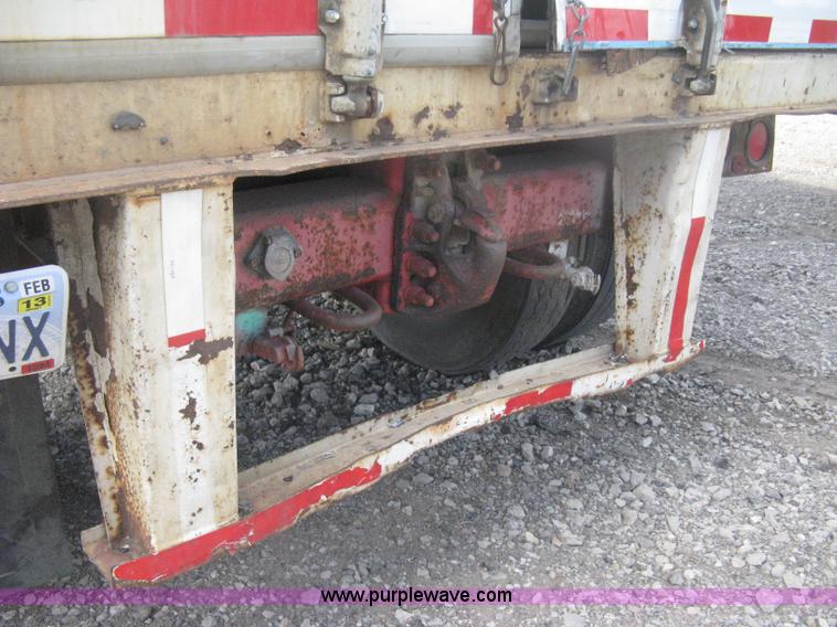 image for item H6345 1987 Pines 28' dry van trailer