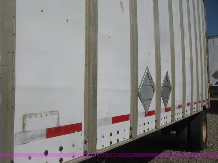 image for item H6345 1987 Pines 28' dry van trailer