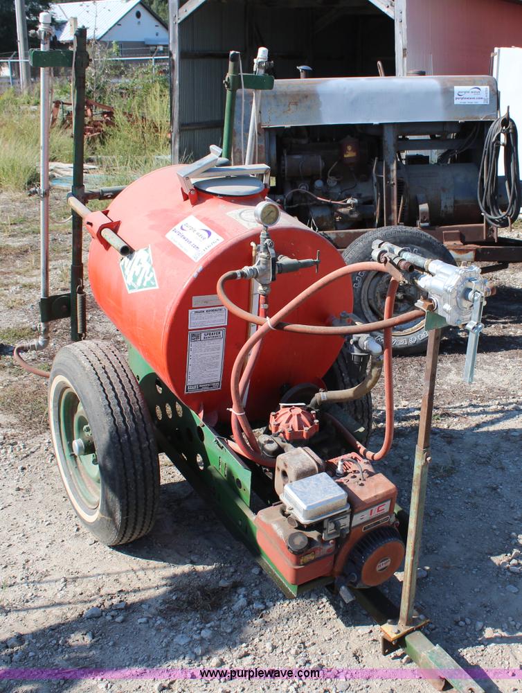 image for item H6764 Nifty 50 gallon pull type sprayer