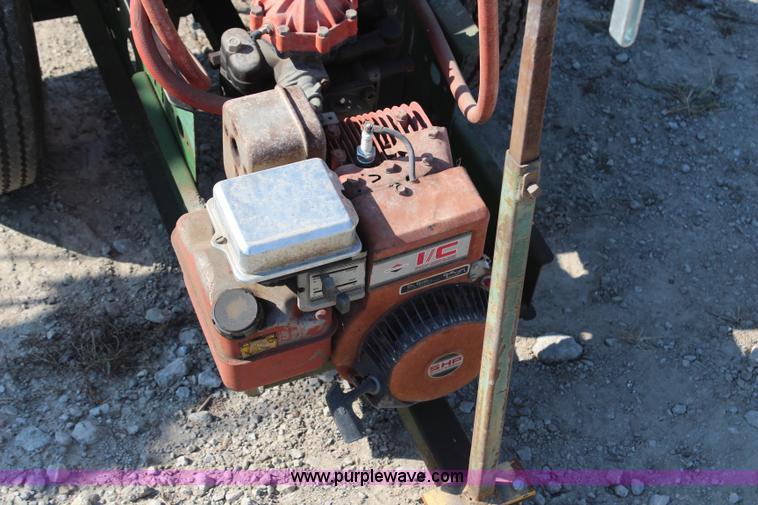 image for item H6764 Nifty 50 gallon pull type sprayer