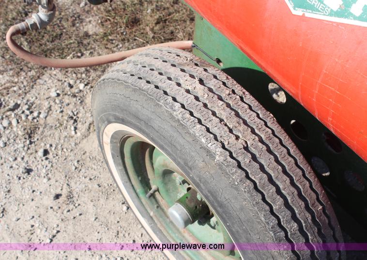 image for item H6764 Nifty 50 gallon pull type sprayer