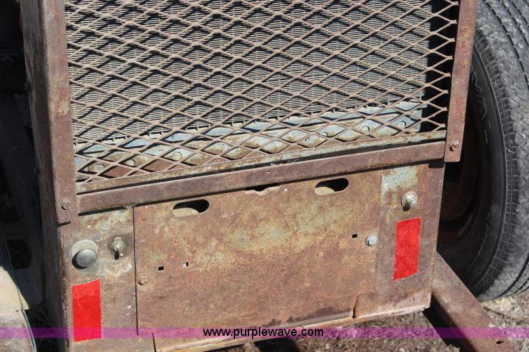 image for item H6765 Lincoln SA200 pipeline welder