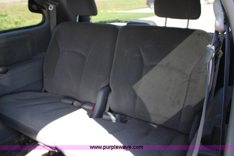 image for item H6781 2007 Dodge Caravan SXT van