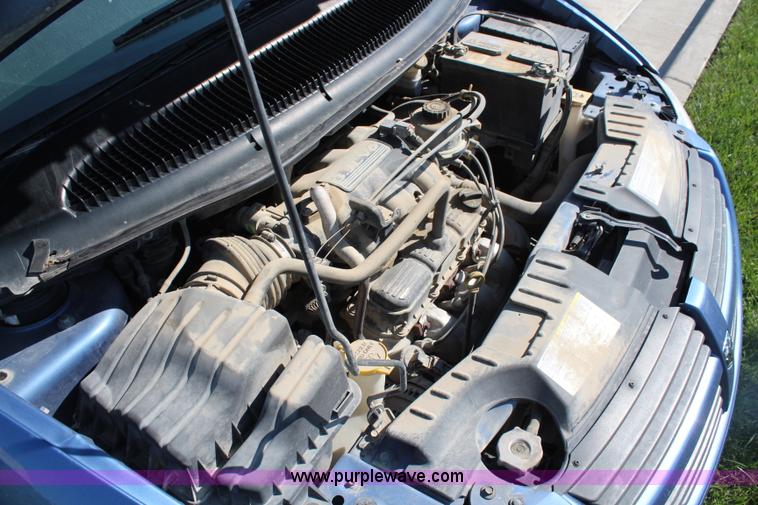 image for item H6781 2007 Dodge Caravan SXT van