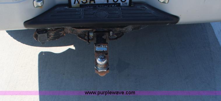 image for item H6782 2006 Nissan Titan Crew Cab pickup truck