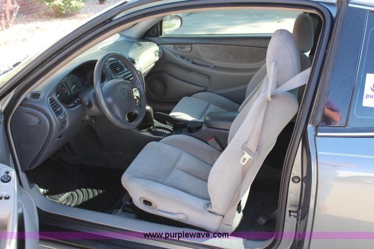 image for item H6827 2004 Oldsmobile Alero GL