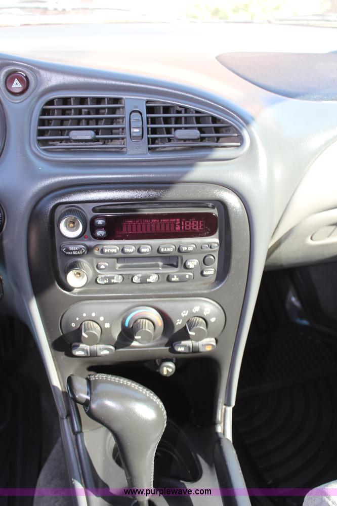 image for item H6827 2004 Oldsmobile Alero GL