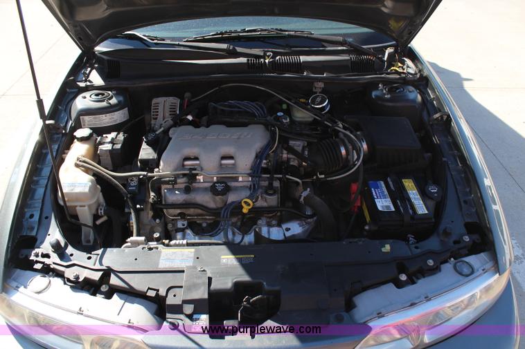 image for item H6827 2004 Oldsmobile Alero GL