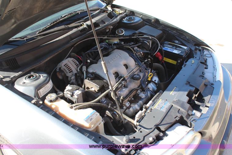 image for item H6827 2004 Oldsmobile Alero GL