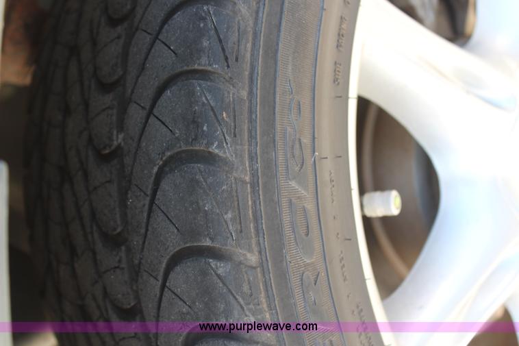 image for item H6827 2004 Oldsmobile Alero GL