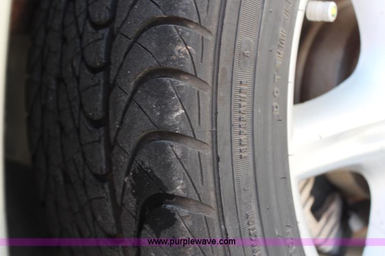 image for item H6827 2004 Oldsmobile Alero GL