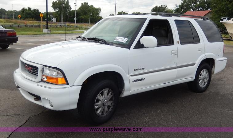 image for item I4301 2000 GMC Jimmy Envoy SLT SUV