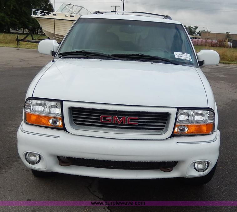 image for item I4301 2000 GMC Jimmy Envoy SLT SUV