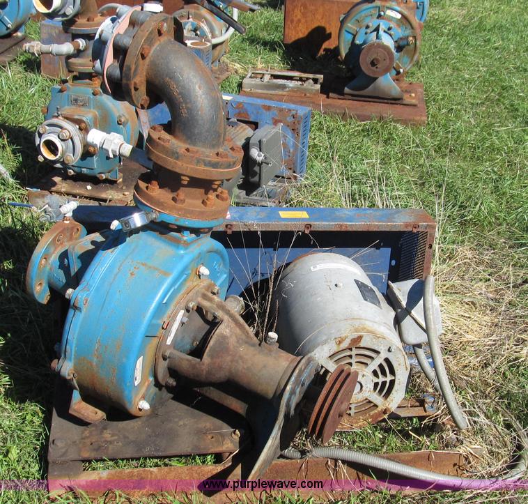 image for item O9228 Crown Barnes pump with Toshiba electric motor