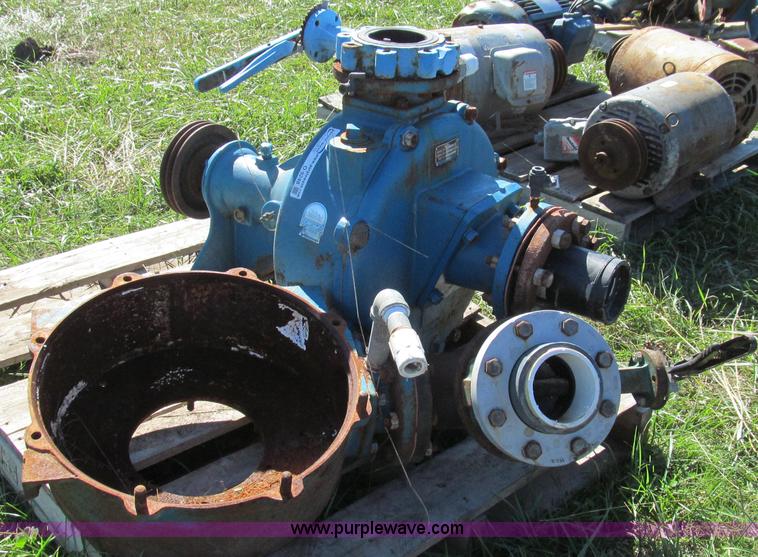 image for item O9248 Crown Barnes pump