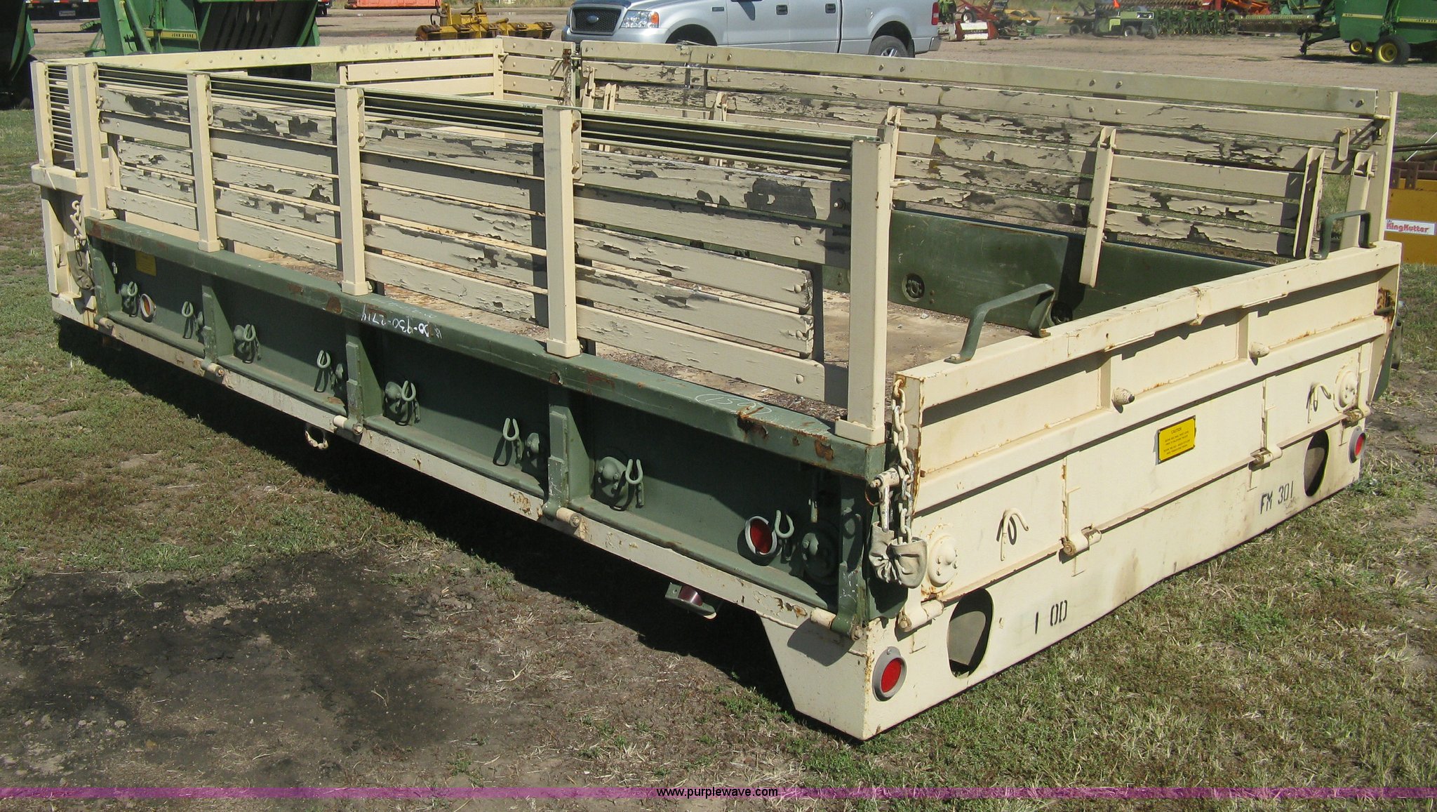 Military style truck bed in Kinsley, KS Item H6290 sold Purple Wave