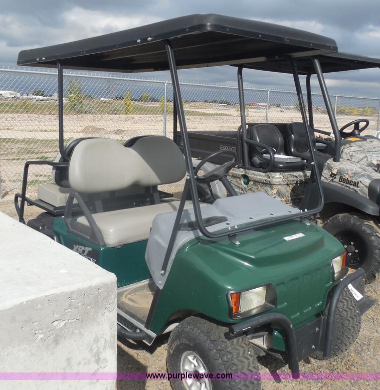 image for item AL9612 2005 Club Cart XRT 810E utility vehicle