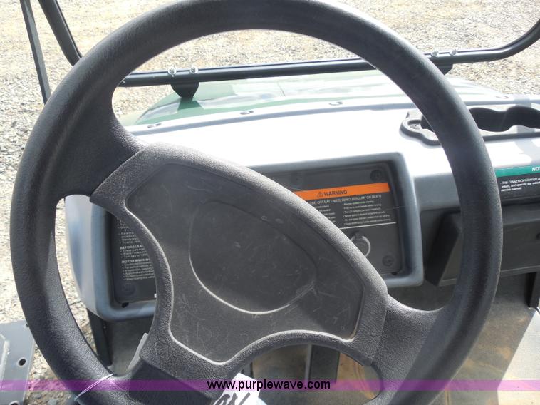 image for item AL9612 2005 Club Cart XRT 810E utility vehicle