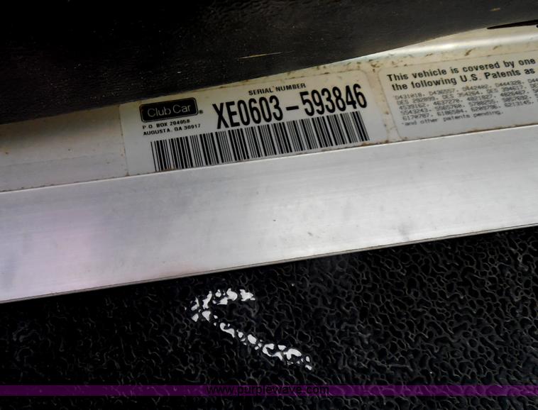 image for item AL9612 2005 Club Cart XRT 810E utility vehicle
