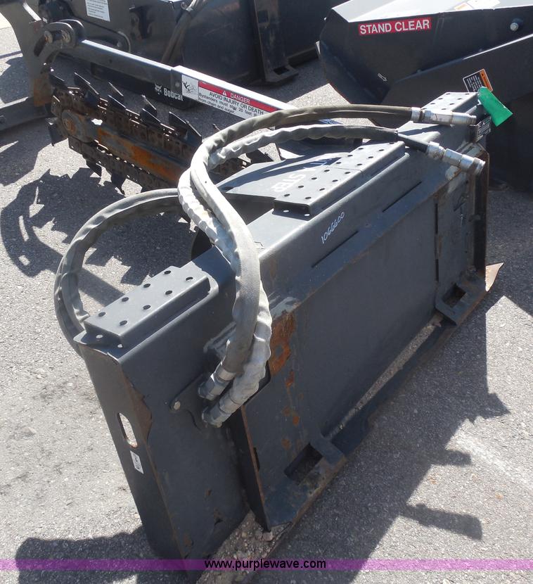 image for item AL9635 2007 Bobcat LT213 trencher attachment