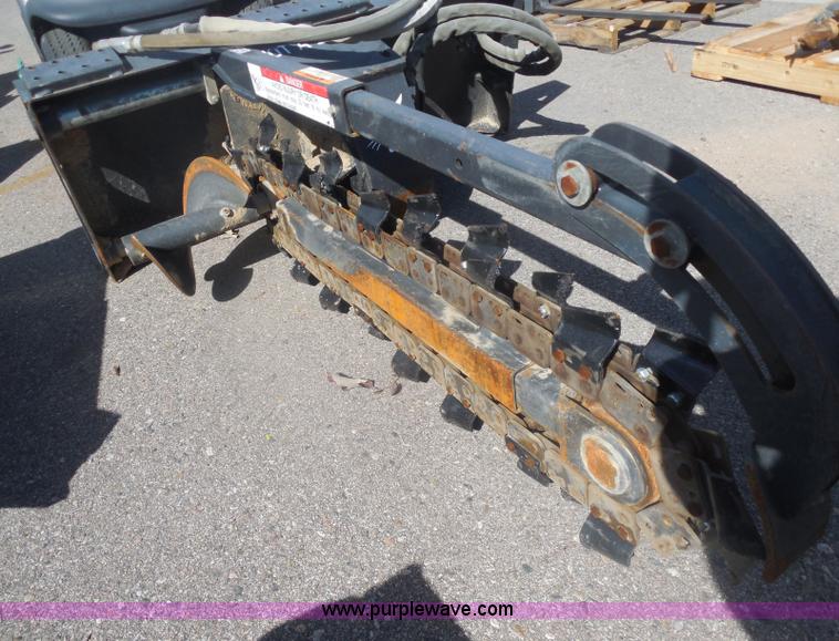 image for item AL9635 2007 Bobcat LT213 trencher attachment