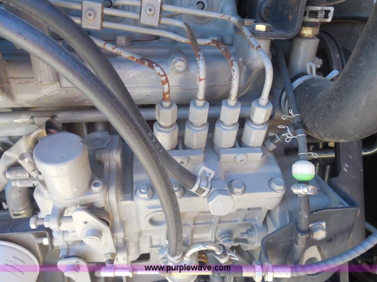 image for item AL9651 2008 Bobcat S330 skid steer